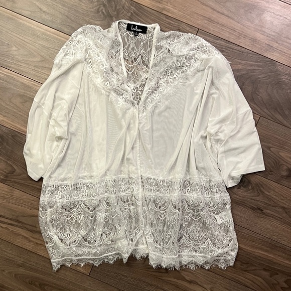 Sweet Nothings White Sheer Lace Kimono Top - Picture 4 of 5